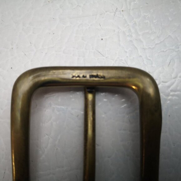 Eddie Bauer Men's Size 40 Dark Brown Leather Belt with Brass Buckle - Picture 6 of 6